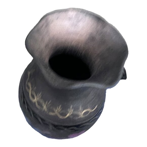 VINTAGE Red Floral Pottery Vase 9 1/2" Tall Gold Trim Ruffled Edge - Picture 7 of 9